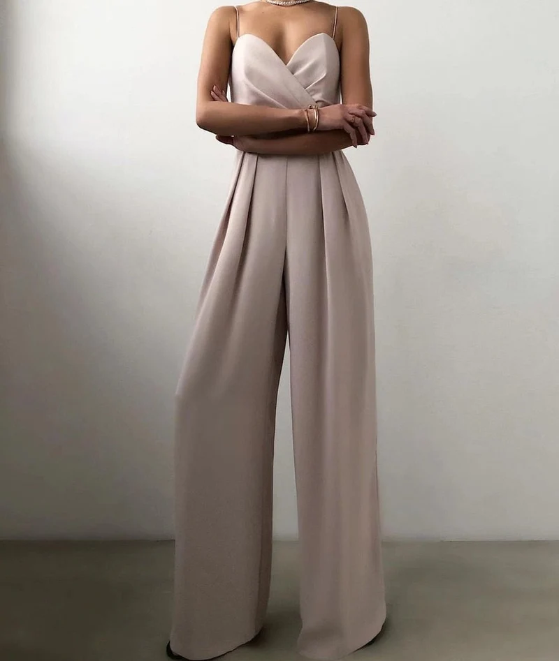 Sexy Overall mit Gürtel