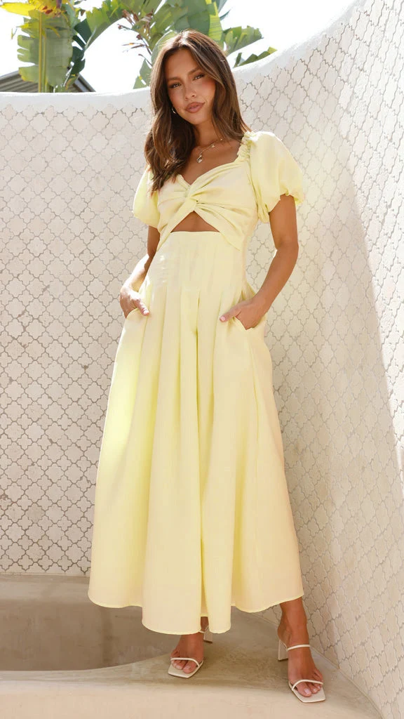 Damen Maxi-Kleid mit gewickeltem Oberteil und schwingendem Rock