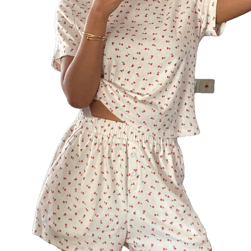 Damen lässiges Schlafanzugset aus atmungsaktivem Baumwollstoff mit zartem Blumendruck Nord Taschen