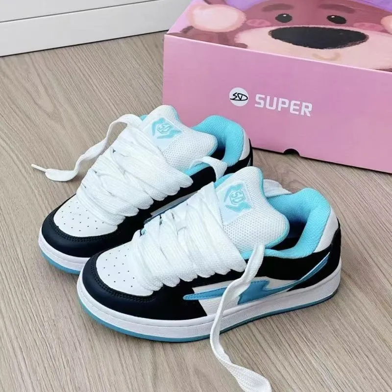 Damen Sneaker mit atmungsaktivem Mesh-Obermaterial und stoßdämpfender Sohle