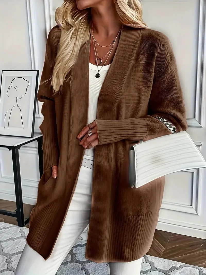 Klassische Strickjacke