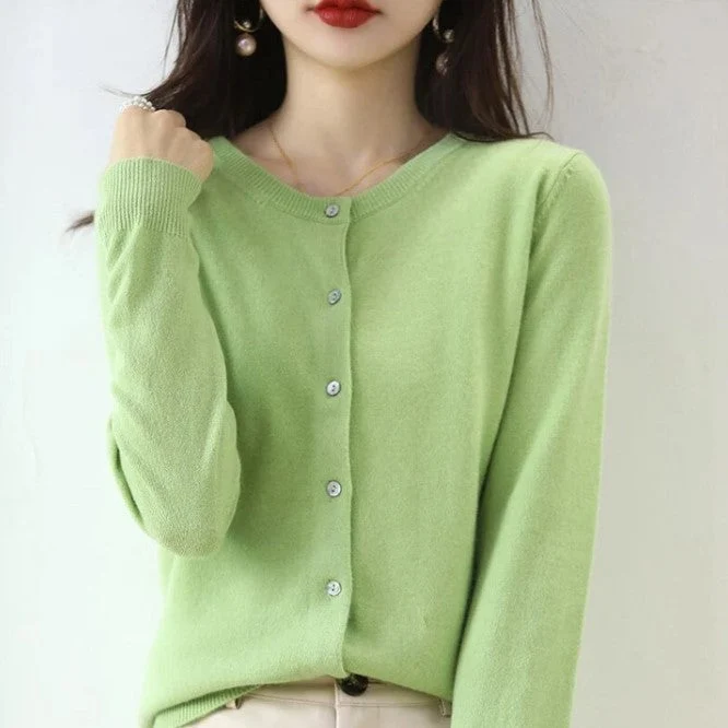 Dünne strickjacke für den frühling