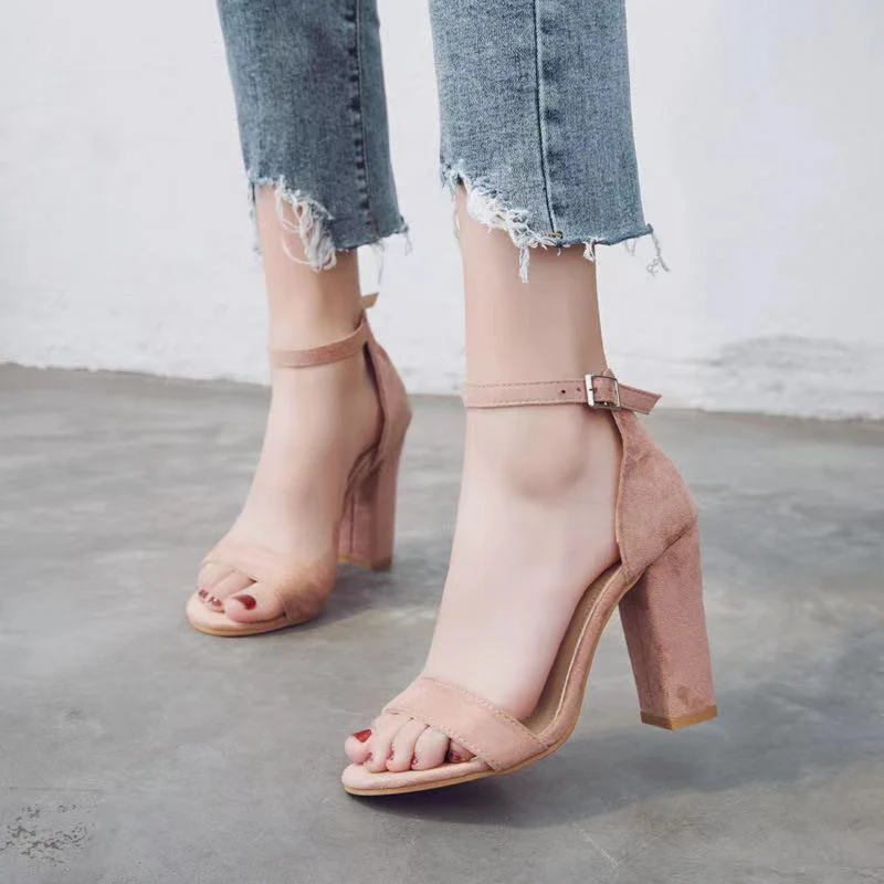 Damen elegante Blockabsatzsandalen mit verstellbarem Riemen Nord Taschen