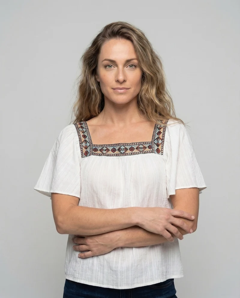 Damen leichte Boho-Bluse mit quadratischem Ausschnitt.