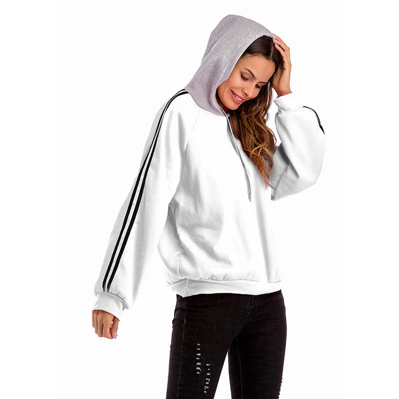 Damen modischer Kapuzenpullover mit kontrastierenden Ärmeln und lässigem Schnitt Nord Taschen