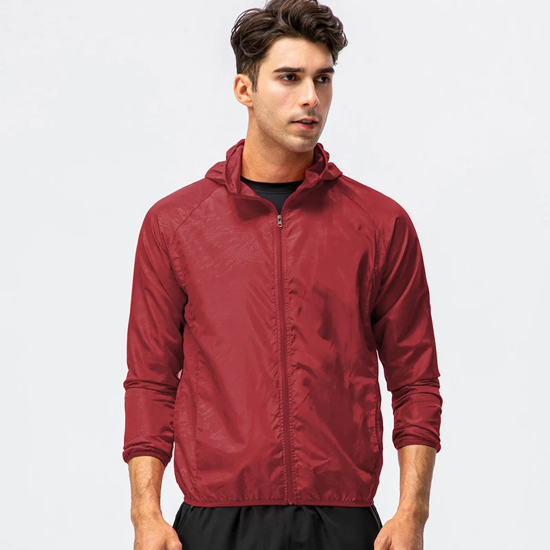 Herren leichte Laufjacke mit atmungsaktiven Eigenschaften und reflektierendem Design