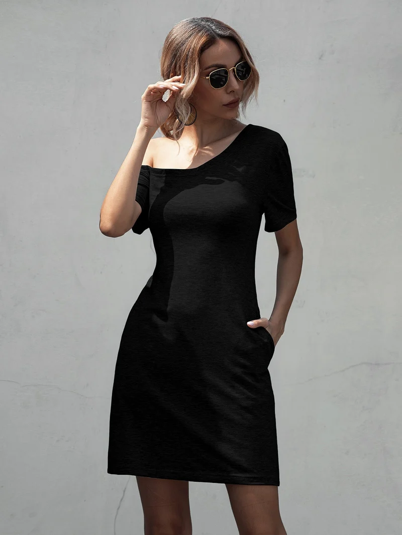 Damen Kleid mit asymmetrischem Ausschnitt und bequemen Schnitt Nord Taschen
