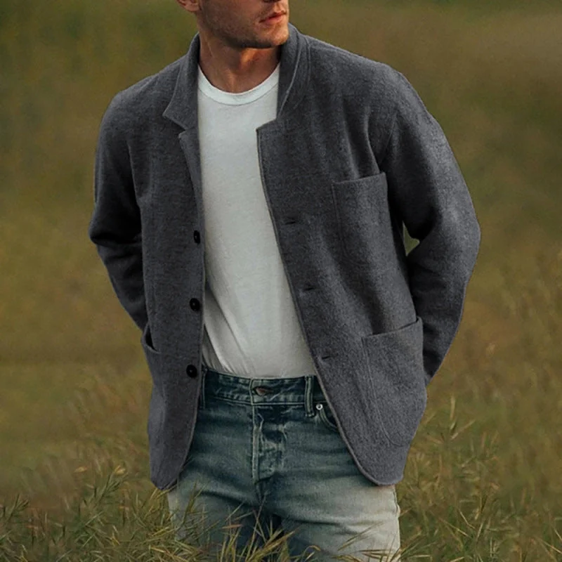 Herren lässige Strickjacke mit aufgesetzten Taschen und modernem Schnitt