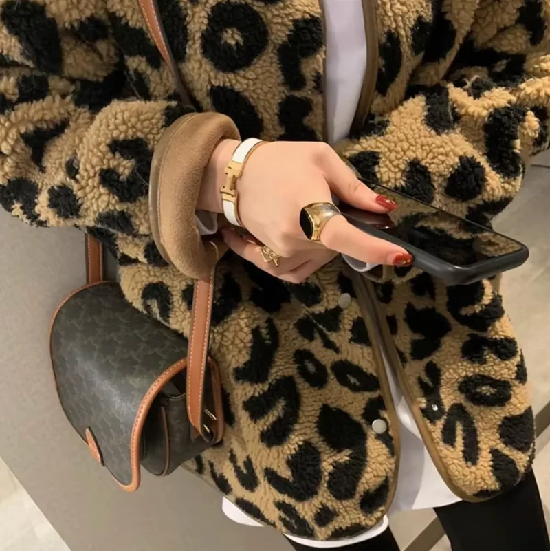 Stylische Leopardenmuster Fleecejacke