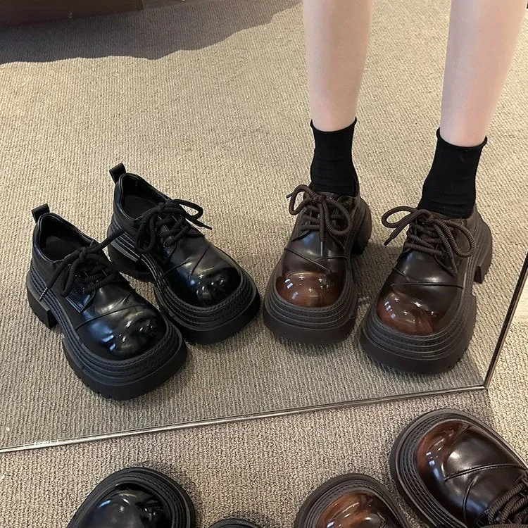 Damen modische Schnürschuhe mit rutschfester Sohle und innovativem Design