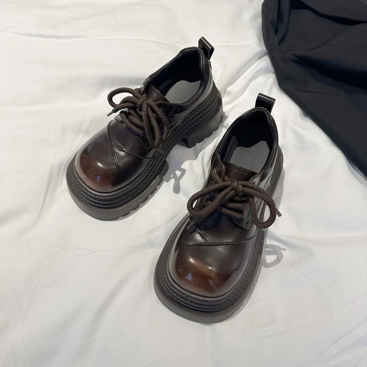 Damen modische Schnürschuhe mit rutschfester Sohle und innovativem Design