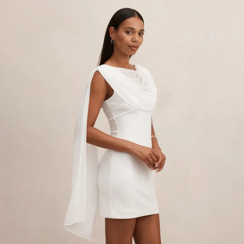 Damen Elegantes Cocktailkleid mit drapierter Schulterpartie und figurbetontem Schnitt