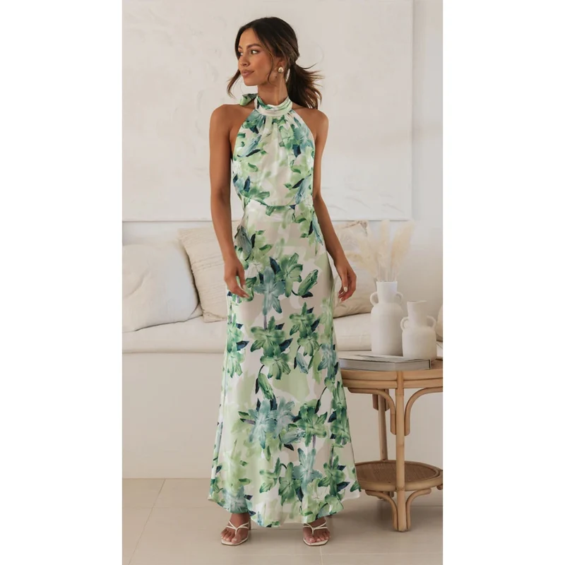 Damen Maxikleid mit hochgeschlossenem Halterneck-Design und floralem Muster