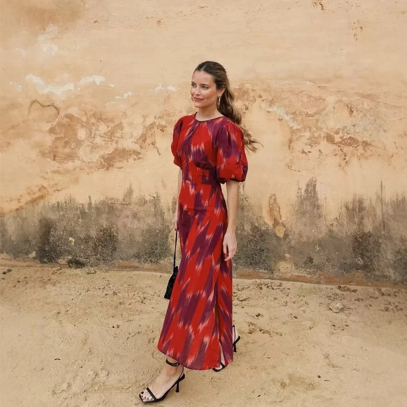 Damen Sommerkleid mit buntem Stickdesign und lockerem Schnitt