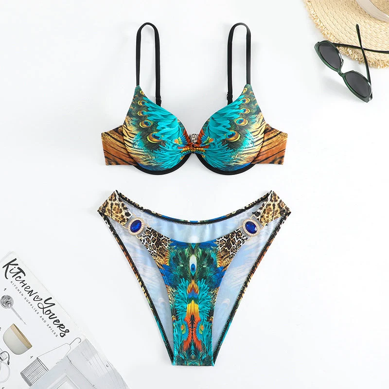 Damen Push-Up Bikini-Set mit exotischem Pfauenmuster und eleganten Schmuckdetails Nord Taschen