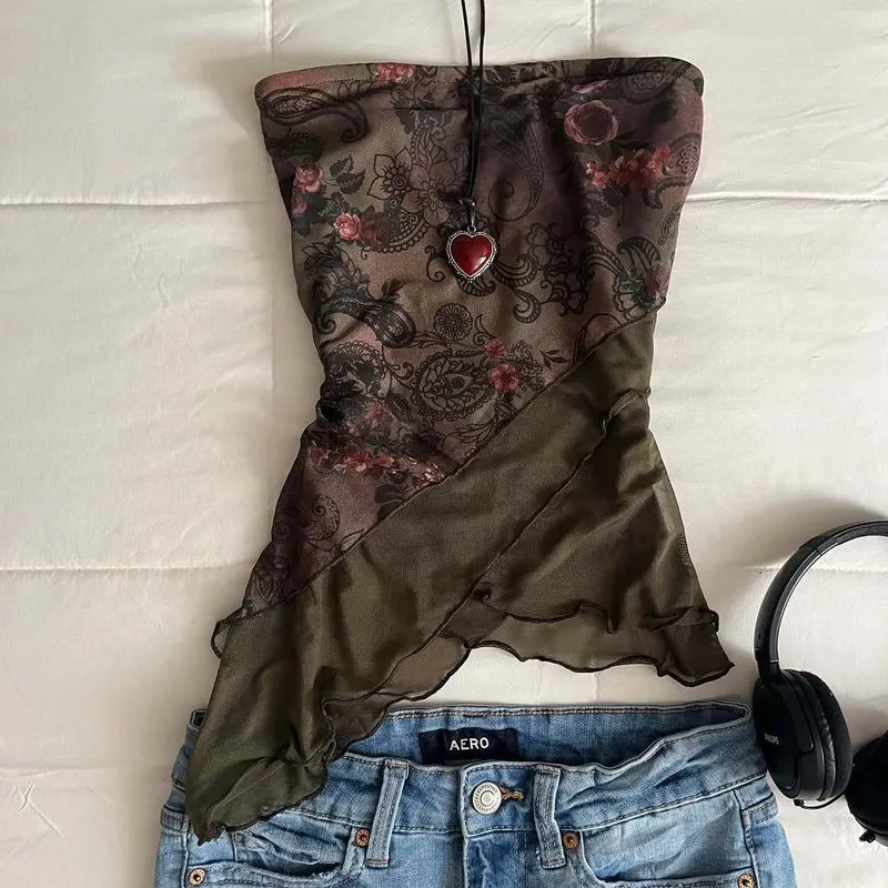 Damen Raffiniertes Oberteil mit floralem Design und asymmetrischem Schnitt Nord Taschen