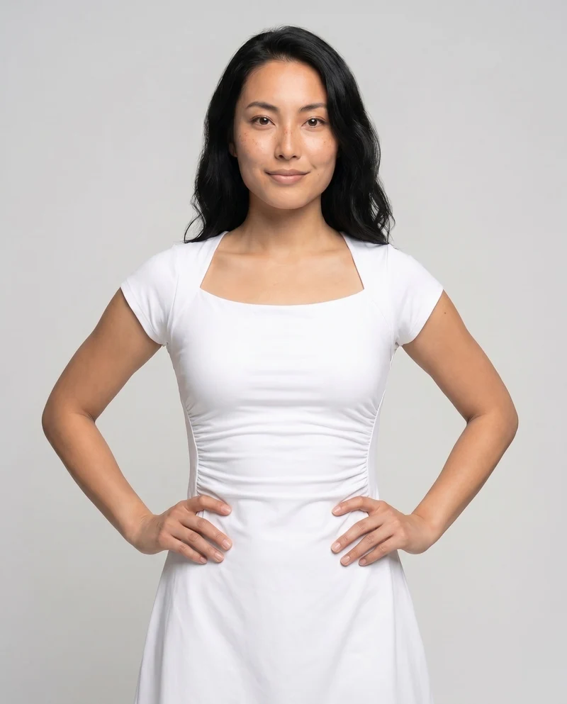 Damen Mini-Kleid mit weitem Rock und taillierter Passform
