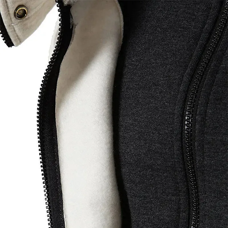 Herrenpullover mit Reißverschlussdetail