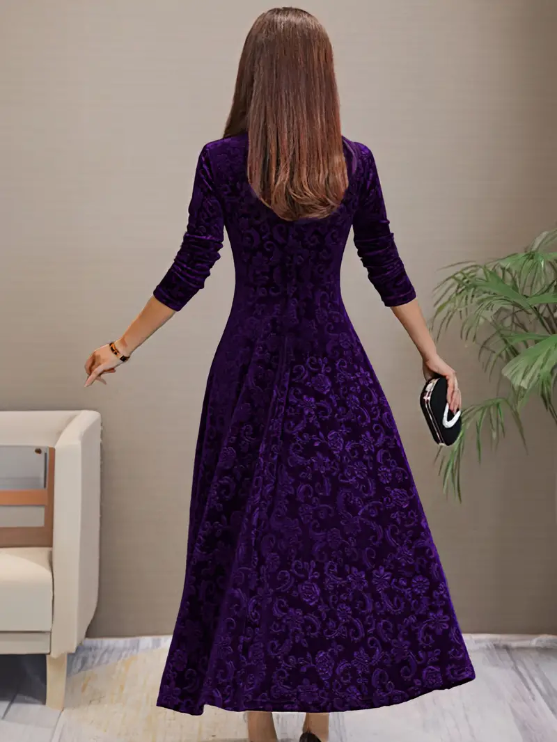 Figurschmeichelndes Ausgestelltes Kleid