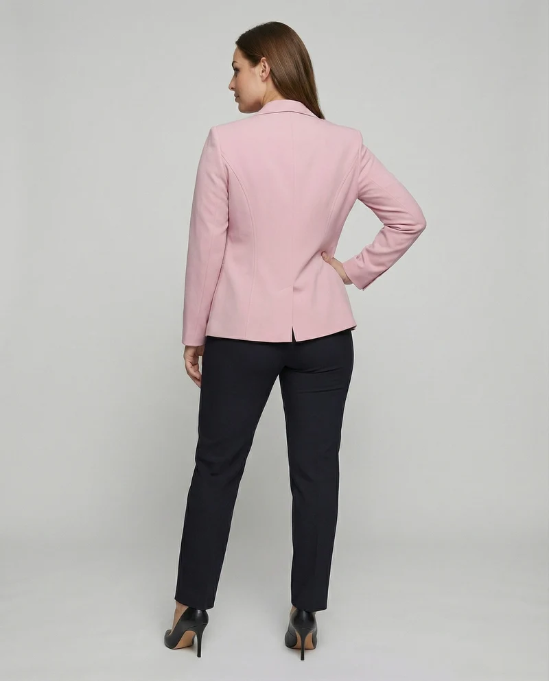 Damen nan taillierter Business-Blazer mit Reverskragen und Schulterpolstern Nord Taschen