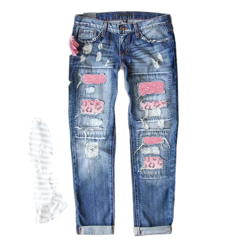 Damen Ripped Jeans mit modischen Patches und lässigem Schnitt