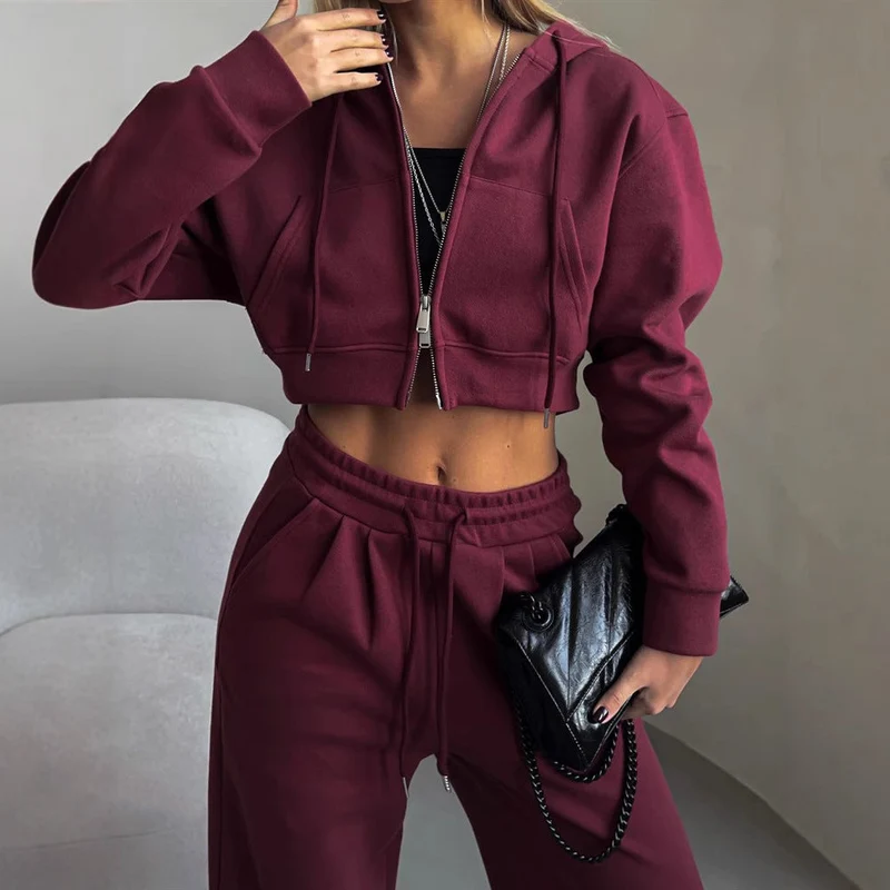 Damen stylisches Crop-Set aus Kapuzenpullover und bequemen Jogginghosen
