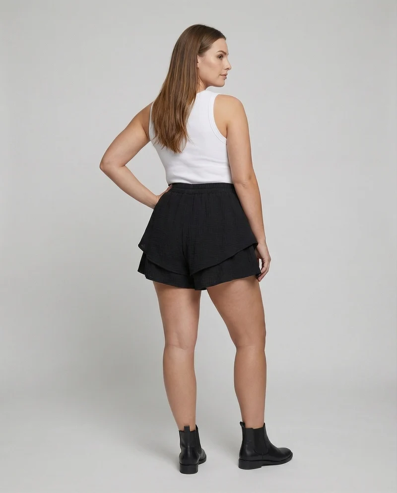 Damen nan luftige Krepp-Shorts im Lagenlook mit doppeltem Volant, elastischem Bund und Bindekordel Nord Taschen