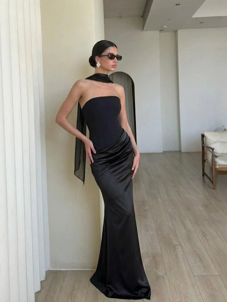 Damen Bodycon Abendkleid mit eleganter Drapierung Nord Taschen