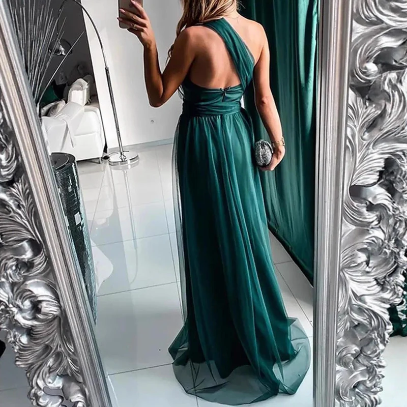Damen Elegantes Abendkleid mit schulterfreiem Schnitt und hohem Beinschlitz