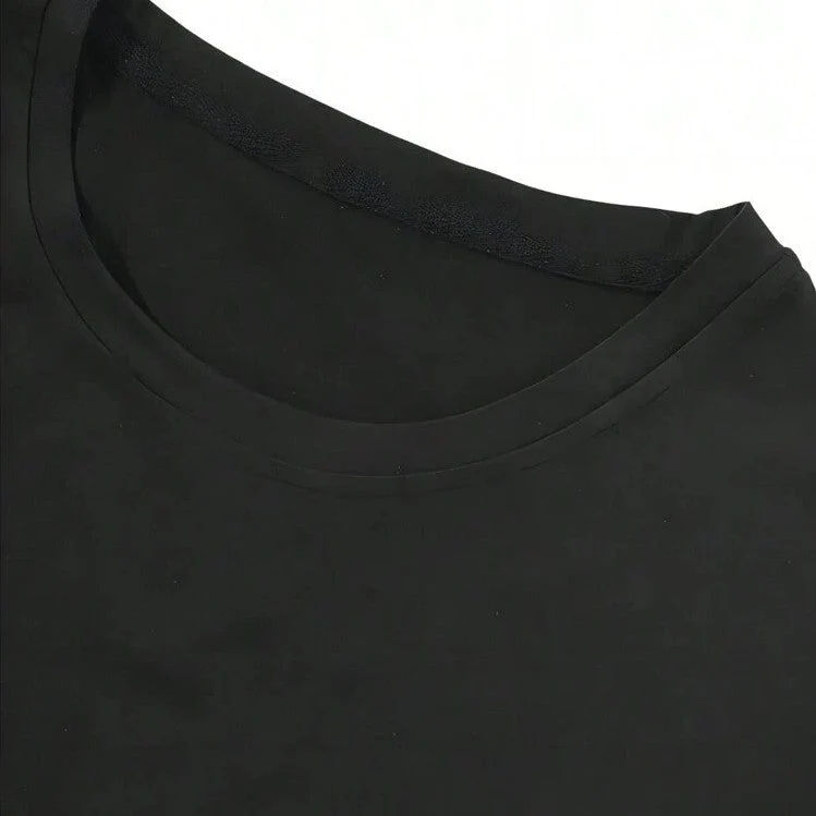 Damen T-Shirt mit kreativem Schriftzug im modernen Graffiti-Stil Nord Taschen