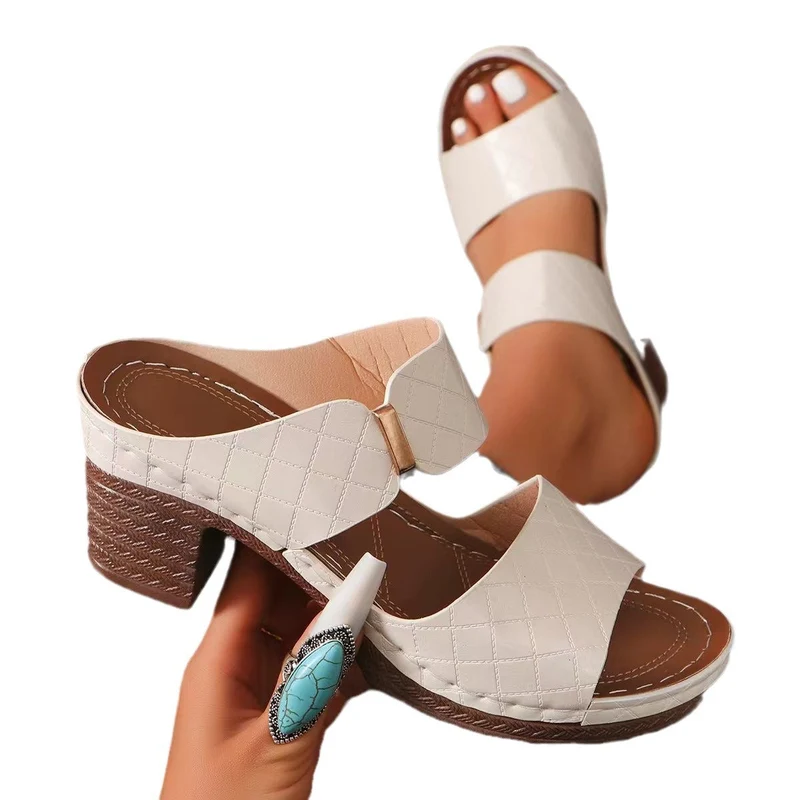 Damen bequeme Absatzsandalen mit atmungsaktiven Riemen und stabiler Laufsohle