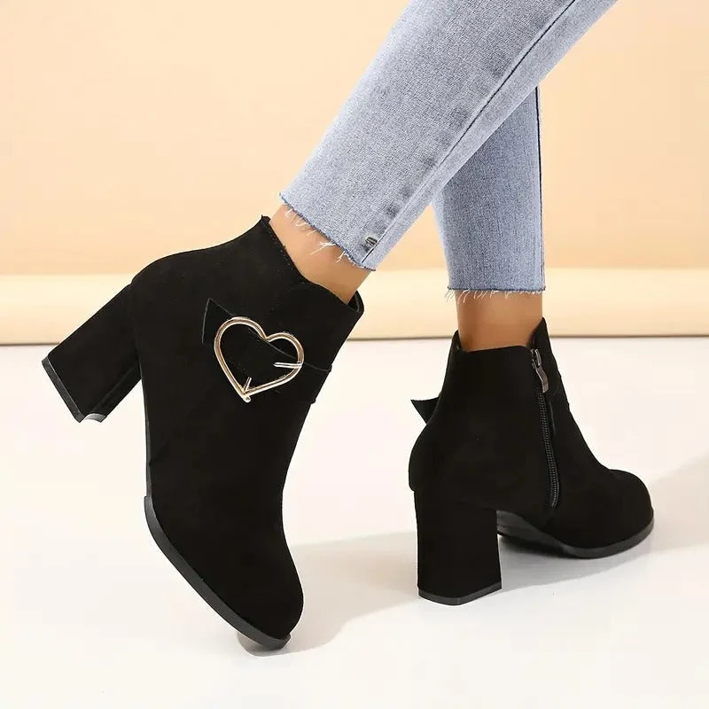 Damenstiefel mit Blockabsatz