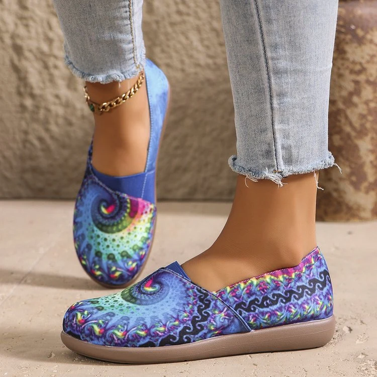 Damen Bequeme Slip-on Ballerinas mit buntem Druckdesign und elastischem Abschluss Nord Taschen