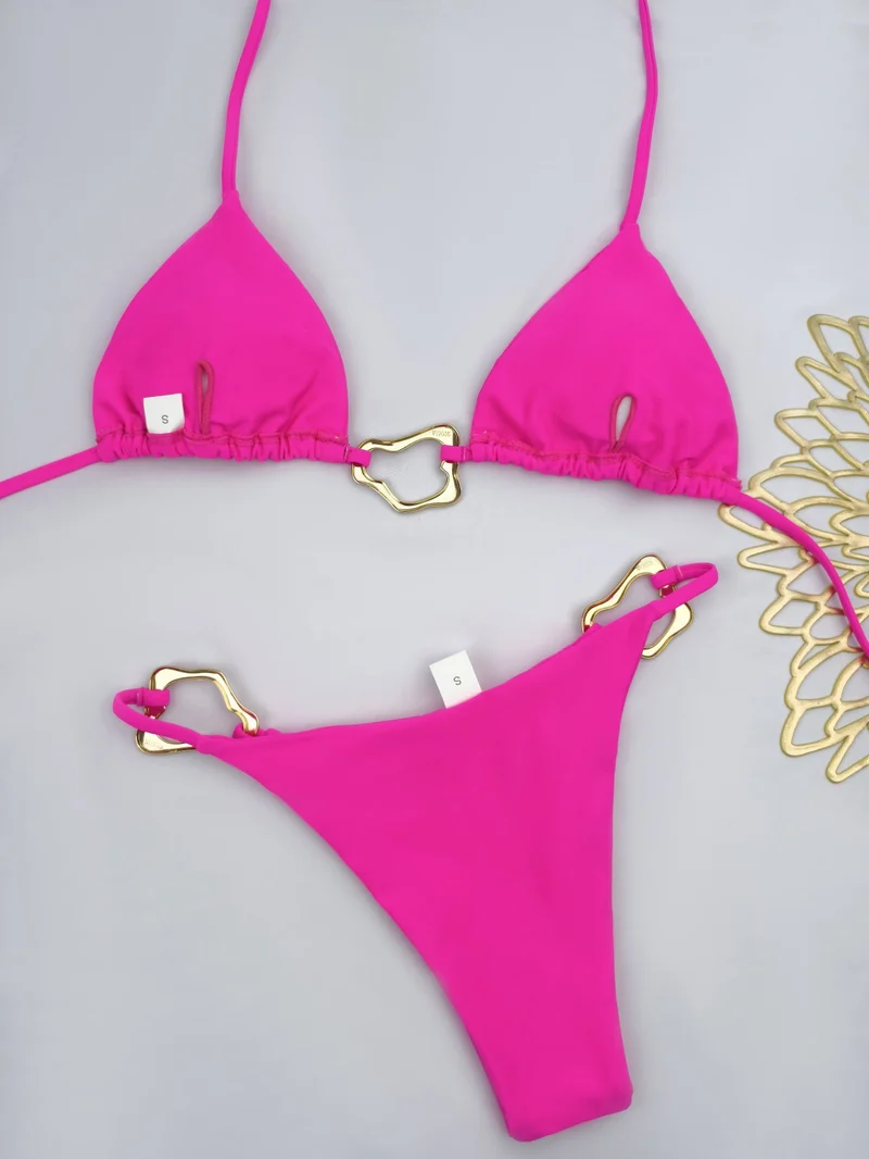 Damen Triangel-Bikini mit stilvollen Goldakzenten