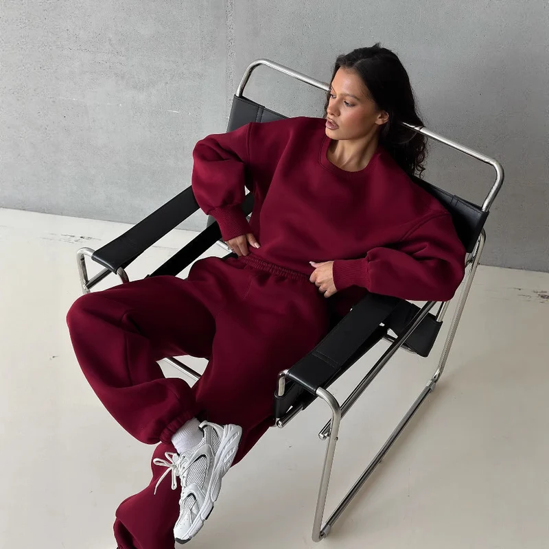 Damen lässiger Sport-Loungewear-Anzug mit crop Schnitt und weitem Bein
