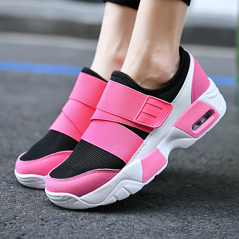 Damen nan Schlupfsneaker mit breitem Elastikriemen, atmungsaktivem Mesh und geformter Dämpfungsohle