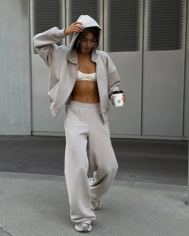 Damen lässiges Kapuzensweatshirt und weite Jogginghose-Set