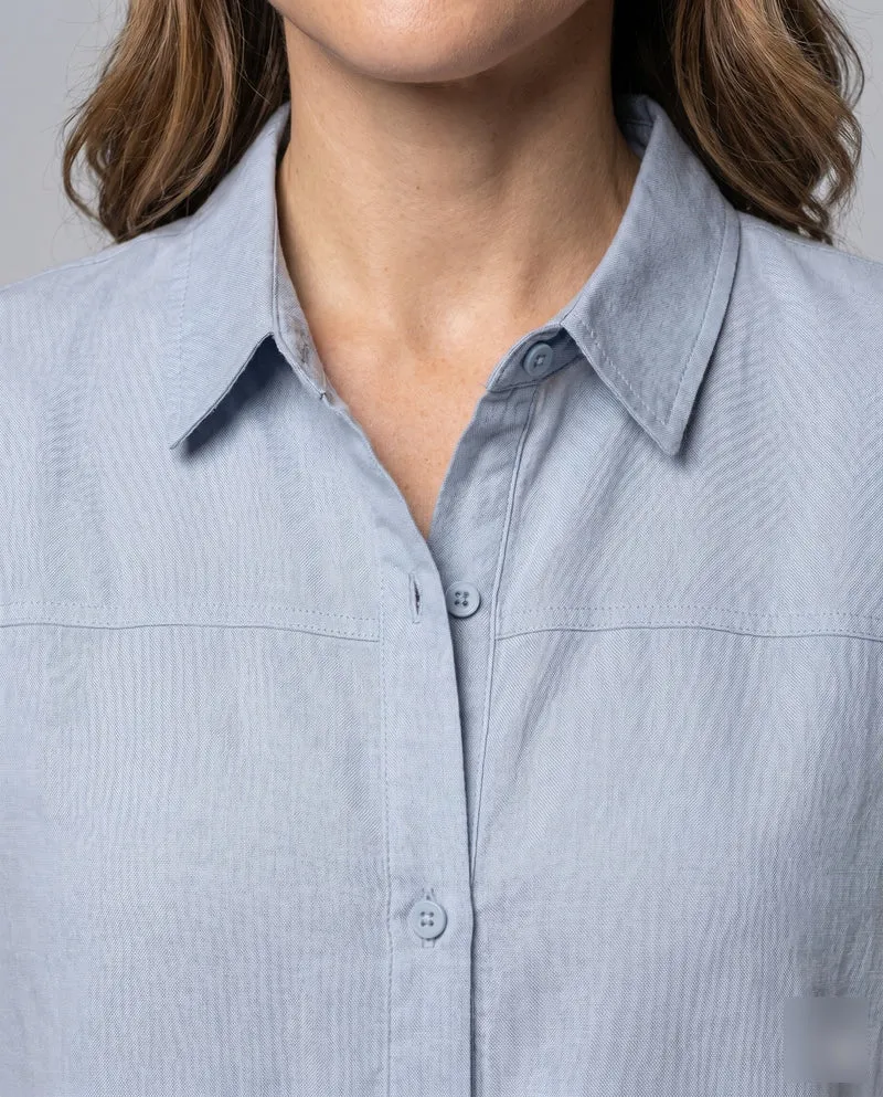 Damen luftige Chemisierbluse mit Knopfdetails und umgeschlagenem Arm