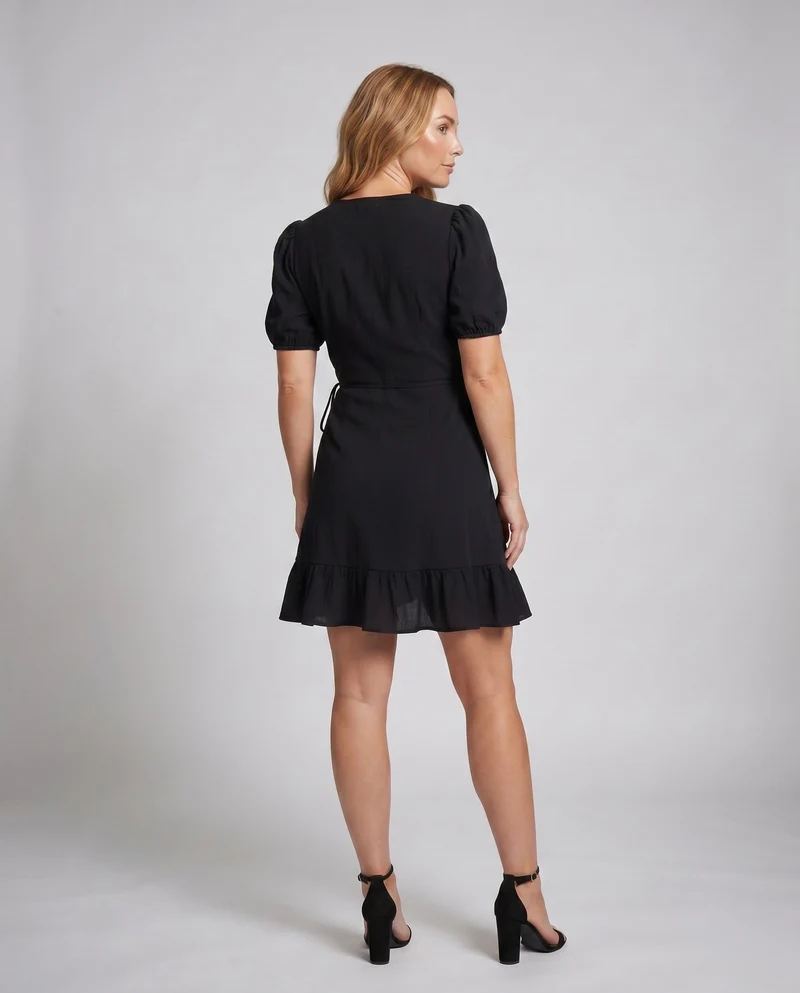 Damen Wickelkleid mit Rüschendetails und volumigen Puffärmeln