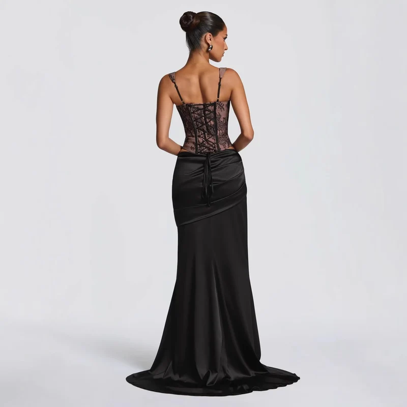 Damen Elegantes Abendkleid mit Korsett-Oberteil und drapiertem Rock Nord Taschen