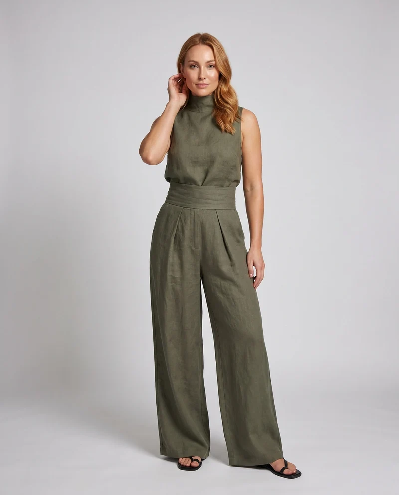 Damen Luftiger Jumpsuit mit hohem Kragen und weitem Bein Nord Taschen