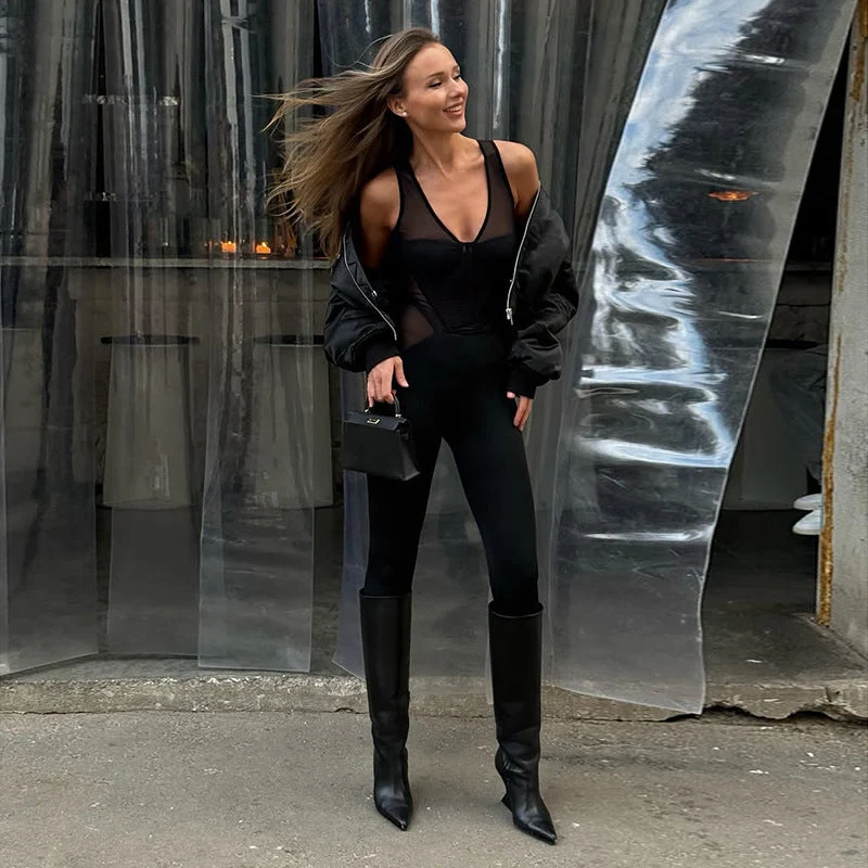Damen Figurbetontes Jumpsuit mit raffiniertem Mesh-Einsatz und modernem Schnitt
