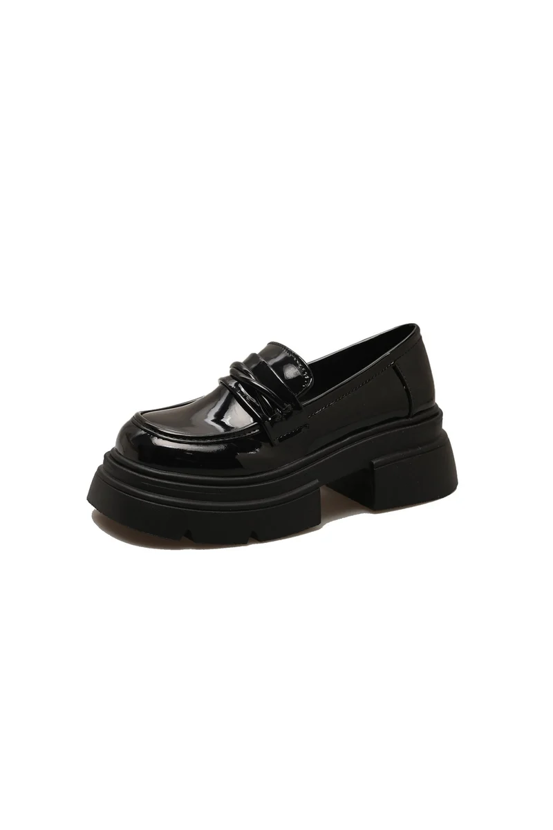 Damen Modische Loafers mit glänzender Oberfläche und robustem Plateau