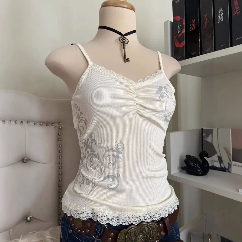 Damen Verspieltes Spaghetti-Träger Top mit Spitzendetails Nord Taschen