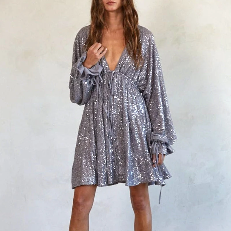 Damen Funkelndes Festkleid mit V-Ausschnitt und Rüschendetails
