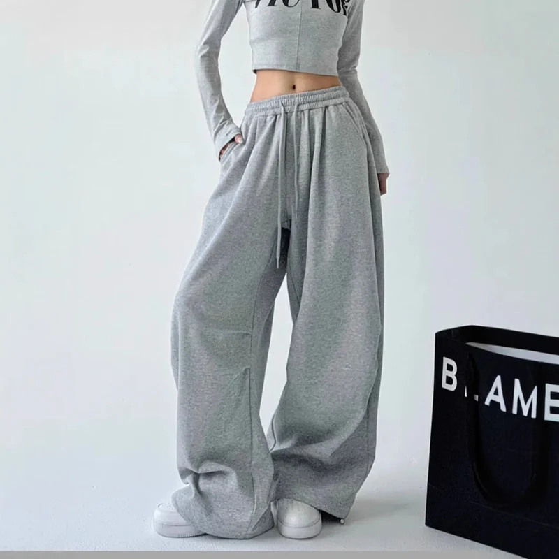 Damen Bequeme weite Jogginghose mit elastischem Bund und praktischen Taschen
