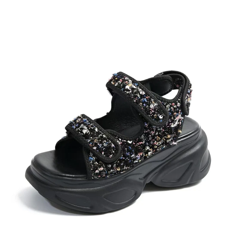 Damen Plateau-Sandalen mit verziertem Riemen und komfortabler Sohle Nord Taschen
