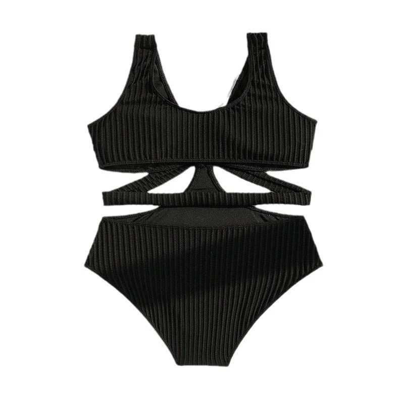 Damen Einteiler Badeanzug mit raffinierten Cut-Out-Details Nord Taschen