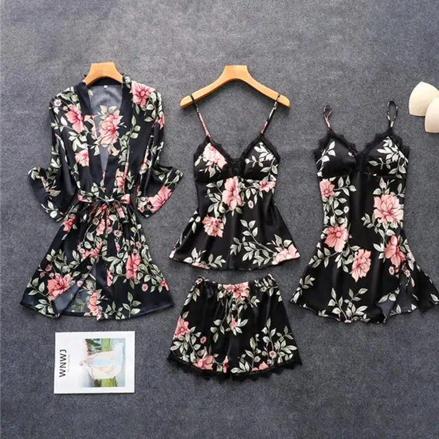 Luxuriöses Bettwäscheset aus Satin mit Blumenmuster
