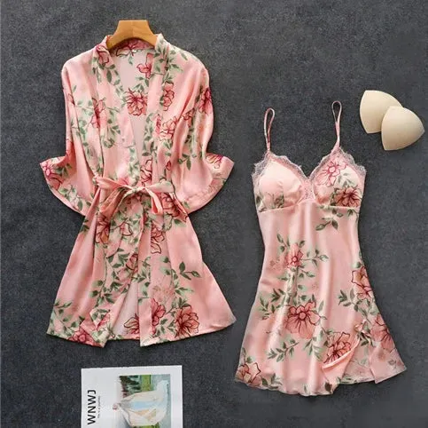Luxuriöses Bettwäscheset aus Satin mit Blumenmuster